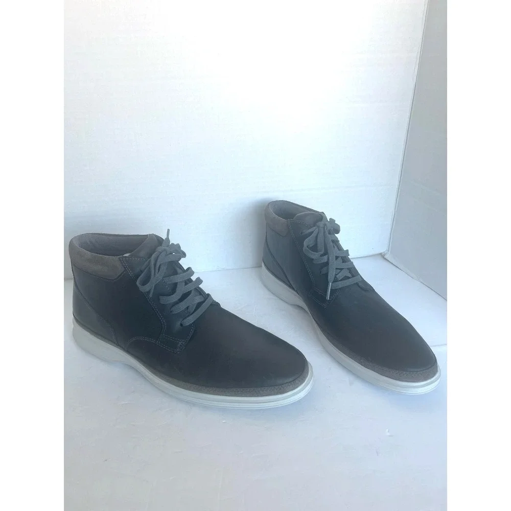 NWOT Rockport Mens Castlerock Chukka Leather Gray White Lace Up Ankle Boots 10.5